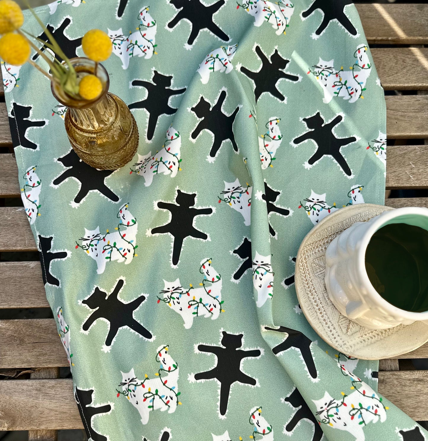 National Lampoon's Christmas Vacation Fried Cat Towel